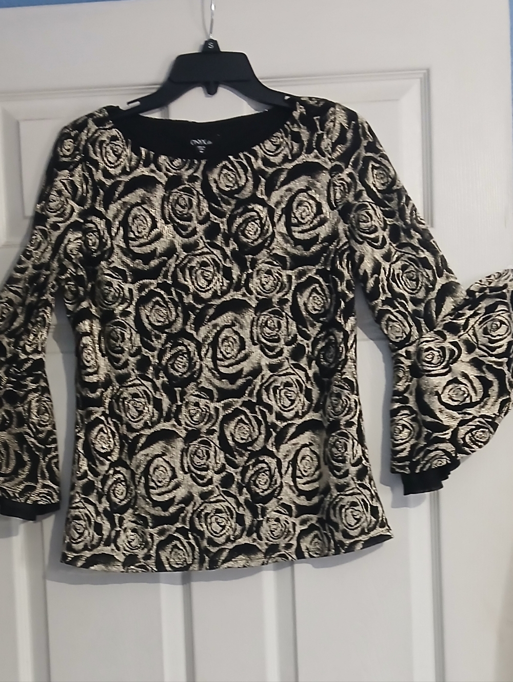 Onyx Black and Gold Rose-Print Bell Sleeve Top